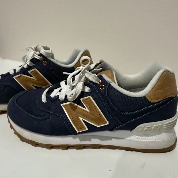 New Balance 574 - Picture 7 of 8